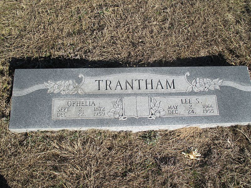 Lee Stephens and Susan Ophelia Trantham tombstone
